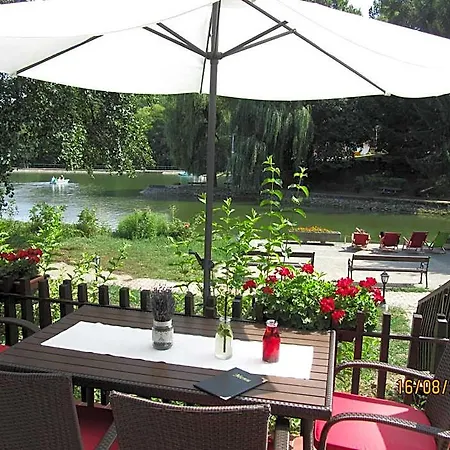 Sikfokut Hotel