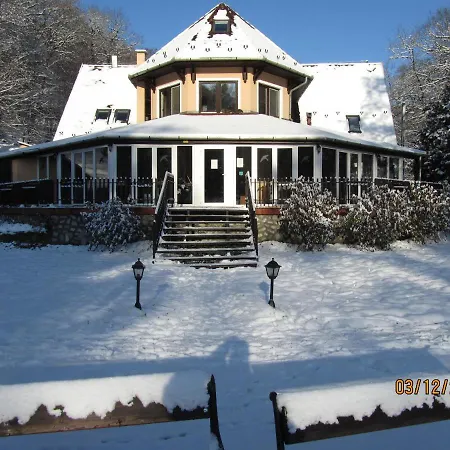 Sikfokut Hotel 3*